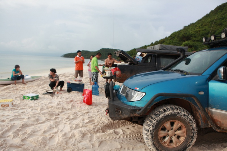 Hành trình của đoàn Off-Road đầu tiên chinh phục đỉnh Núi Chúa – Vườn Quốc Gia Phú Quốc