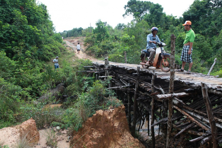 Hành trình của đoàn Off-Road đầu tiên chinh phục đỉnh Núi Chúa – Vườn Quốc Gia Phú Quốc