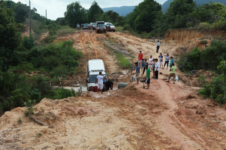 Hành trình của đoàn Off-Road đầu tiên chinh phục đỉnh Núi Chúa – Vườn Quốc Gia Phú Quốc