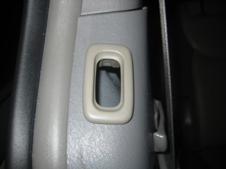 Tự hào là chiếc TOYOTA SIENNA LE duy nhất VN lắp và độ nhiều đồ chơi ! Tự hào là chiếc TOYOTA SIENNA LE duy nhất VN lắp và độ nhiều đồ chơi !