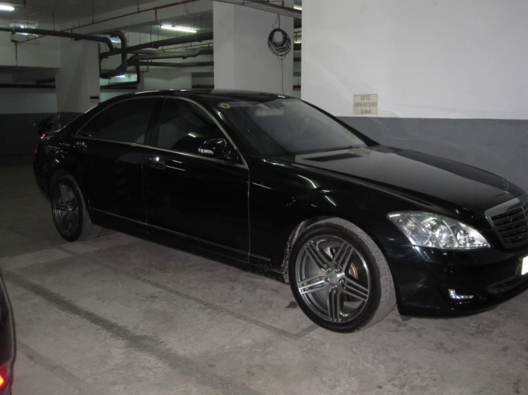 Em xin hỏi các bác S350 2006 và 2011 khác nhau điểm nào ( ngoại thất ) Em xin hỏi các bác S350 2006 và 2011 khác nhau điểm nào ( ngoại thất )