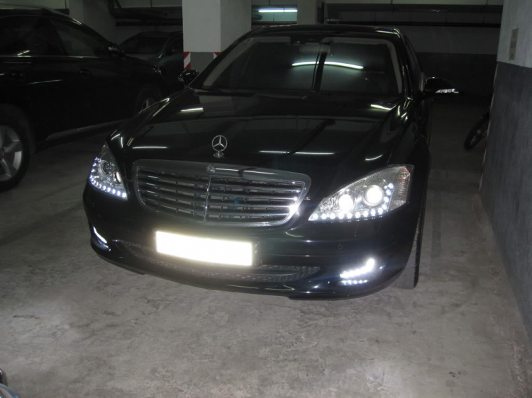 Em xin hỏi các bác S350 2006 và 2011 khác nhau điểm nào ( ngoại thất ) Em xin hỏi các bác S350 2006 và 2011 khác nhau điểm nào ( ngoại thất )