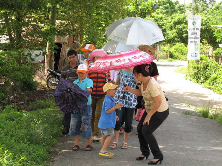 Hình ảnh S.O.S giao lưu tại Cái Bè, Tiền Giang (ngày 30/5)