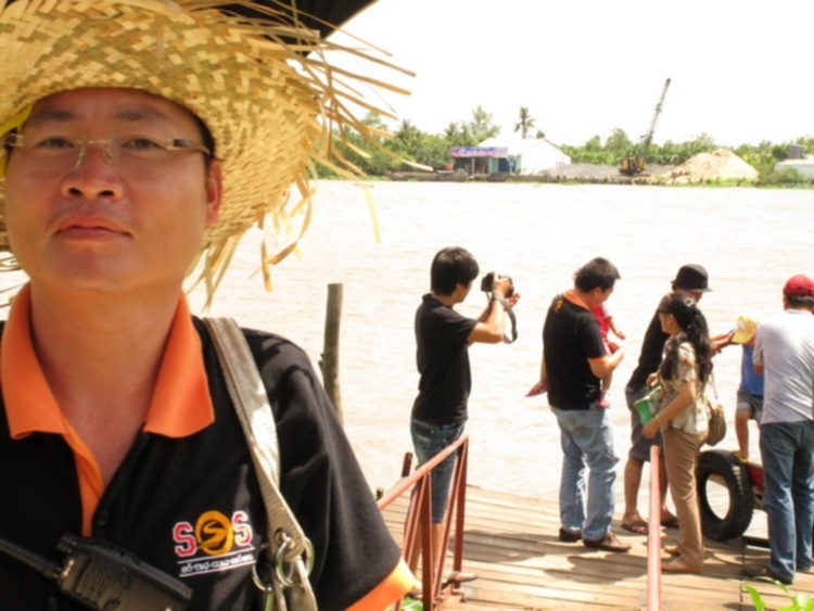 Hình ảnh S.O.S giao lưu tại Cái Bè, Tiền Giang (ngày 30/5) Hình ảnh S.O.S giao lưu tại Cái Bè, Tiền Giang (ngày 30/5)