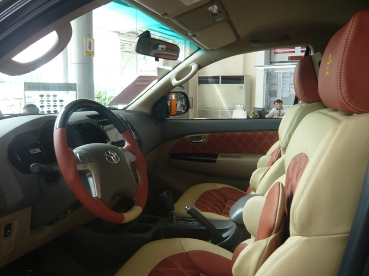 TOYOTA PHIÊN BẢN RỒNG TOYOTA PHIÊN BẢN RỒNG