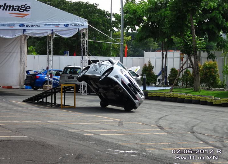 Hôm nay toàn thành phố thi tốt nghiệp...