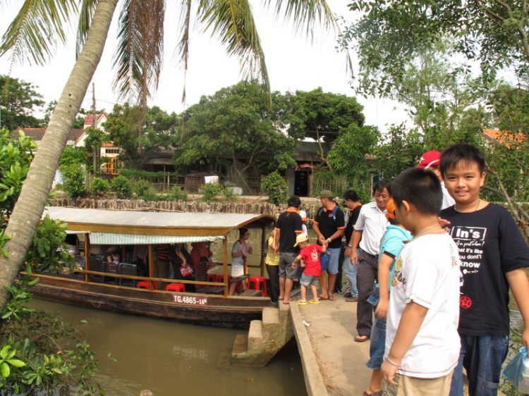 Hình ảnh S.O.S giao lưu tại Cái Bè, Tiền Giang (ngày 30/5)