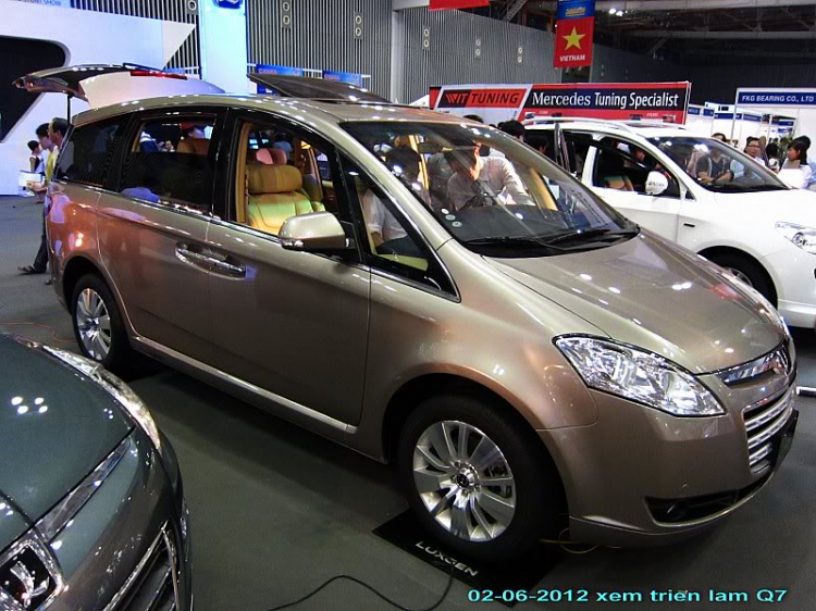 Xem Russ Swift lái xe SUBARU mạo hiểm & ngoạn mục... Xem Russ Swift lái xe SUBARU mạo hiểm & ngoạn mục...
