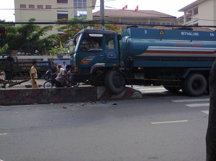 Chưa 3:30 PM mà đã ngủ gật?