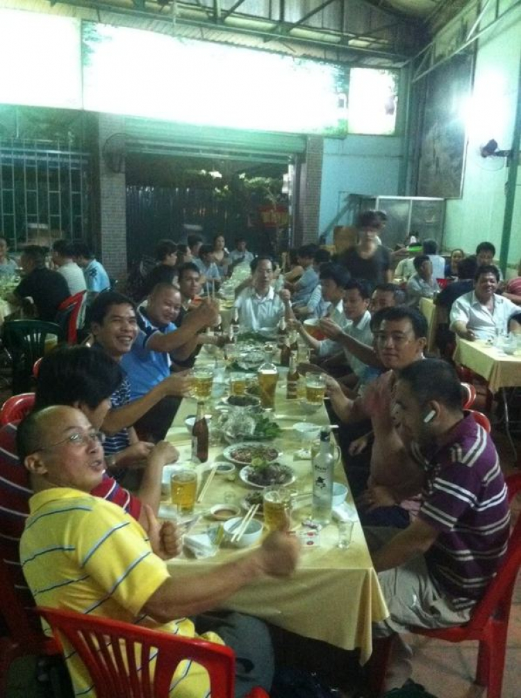Thông Báo: Offline tổng kết đội bóng XNL mùa giải OS FUTSAL 2012 Thông Báo: Offline tổng kết đội bóng XNL mùa giải OS FUTSAL 2012