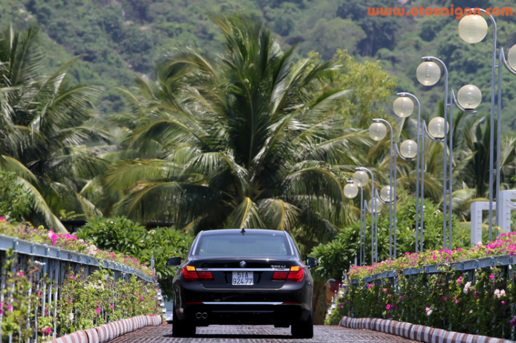 Đoàn BMW khởi hành xuyên Việt tới triển lãm BMW World 2014 Đoàn BMW khởi hành xuyên Việt tới triển lãm BMW World 2014