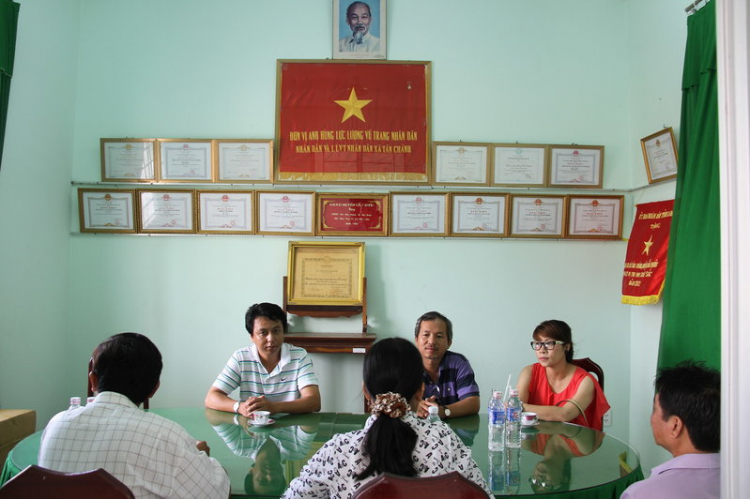 Thực hiện chương trình từ thiện trong năm 2014 - FFC xây cầu cho người nghèo! Thực hiện chương trình từ thiện trong năm 2014 - FFC xây cầu cho người nghèo!
