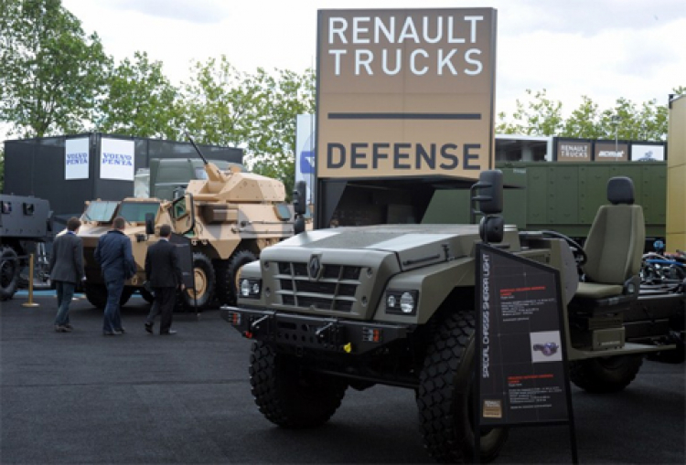 Renault - Không chỉ Vô Địch F1 ... mà còn cả phục vụ Quốc phòng