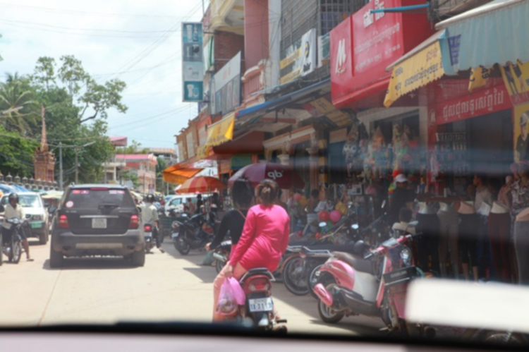 Ảnh tường thuật hành trình Caravan Indochina Tour đầu tiên của MBFC! Ảnh tường thuật hành trình Caravan Indochina Tour đầu tiên của MBFC!
