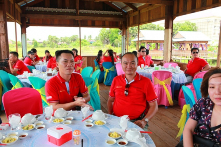 Ảnh tường thuật hành trình Caravan Indochina Tour đầu tiên của MBFC! Ảnh tường thuật hành trình Caravan Indochina Tour đầu tiên của MBFC!