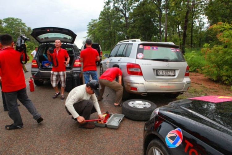 Ảnh tường thuật hành trình Caravan Indochina Tour đầu tiên của MBFC!