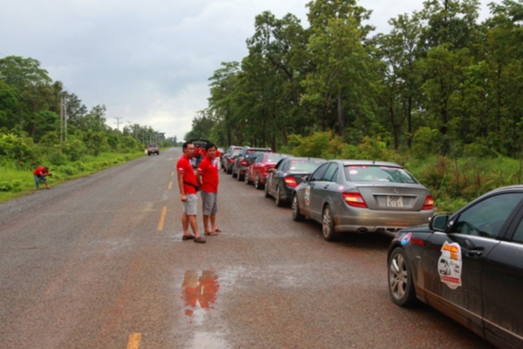 Ảnh tường thuật hành trình Caravan Indochina Tour đầu tiên của MBFC!