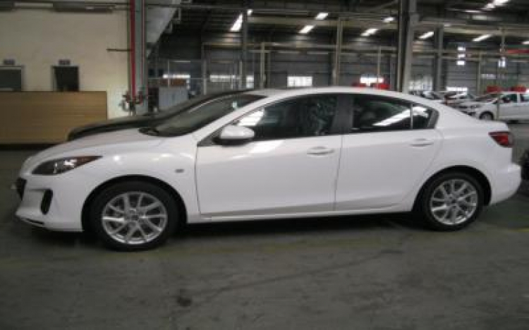 Cảm nhận Mazda 3 Zùm Zúm Zum 2012. Cảm nhận Mazda 3 Zùm Zúm Zum 2012.