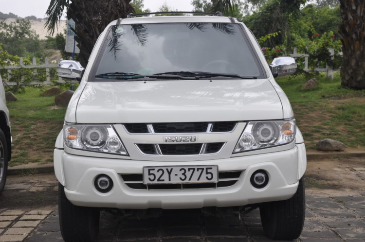 Hội công nông Isuzu 2012