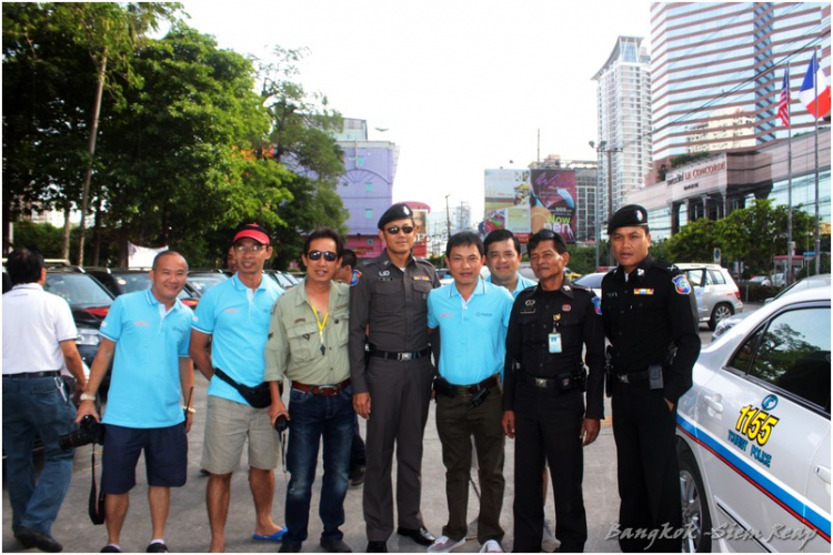Ảnh tường thuật hành trình Caravan Indochina Tour đầu tiên của MBFC! Ảnh tường thuật hành trình Caravan Indochina Tour đầu tiên của MBFC!