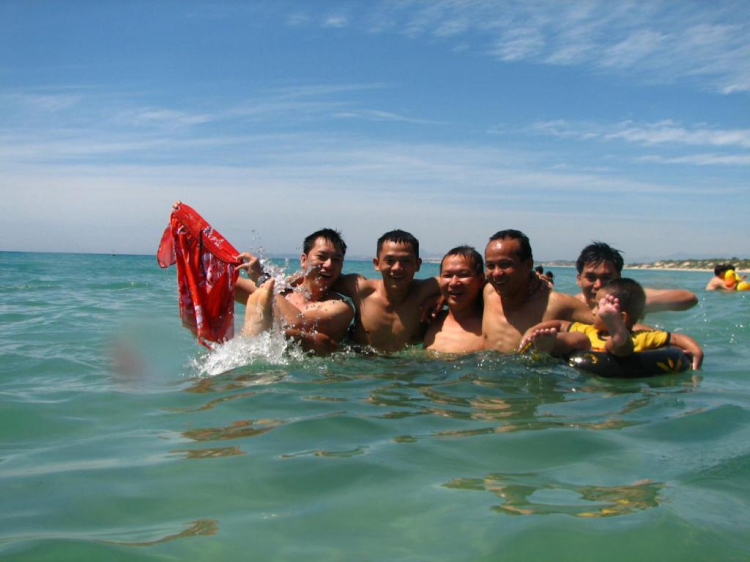 S.O.S - Hành trình về phố biển Nha Trang 21-24/6/12 S.O.S - Hành trình về phố biển Nha Trang 21-24/6/12