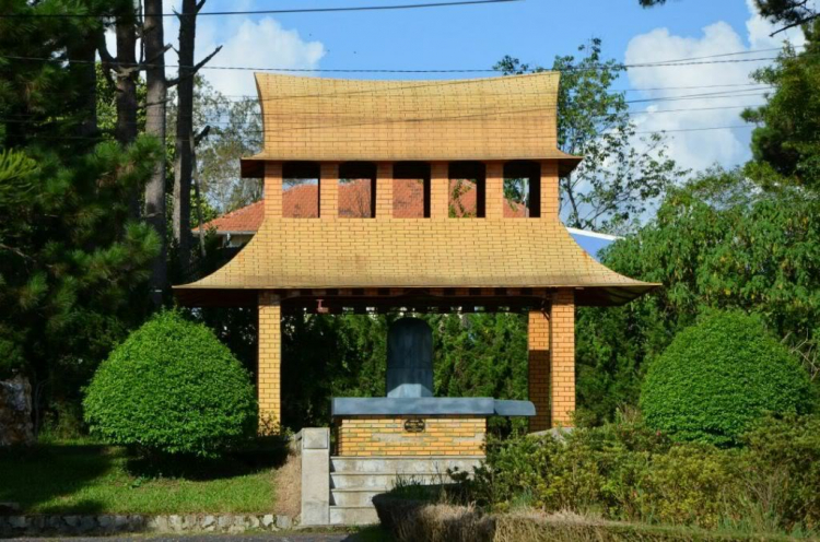 Hình ảnh FIFC tham quan, vui chơi và nghỉ dưỡng tại Đà Lạt 22/6 - 24/6/2012 Hình ảnh FIFC tham quan, vui chơi và nghỉ dưỡng tại Đà Lạt 22/6 - 24/6/2012