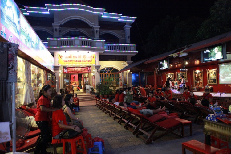 Ảnh tường thuật hành trình Caravan Indochina Tour đầu tiên của MBFC! Ảnh tường thuật hành trình Caravan Indochina Tour đầu tiên của MBFC!
