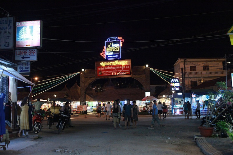 Ảnh tường thuật hành trình Caravan Indochina Tour đầu tiên của MBFC! Ảnh tường thuật hành trình Caravan Indochina Tour đầu tiên của MBFC!