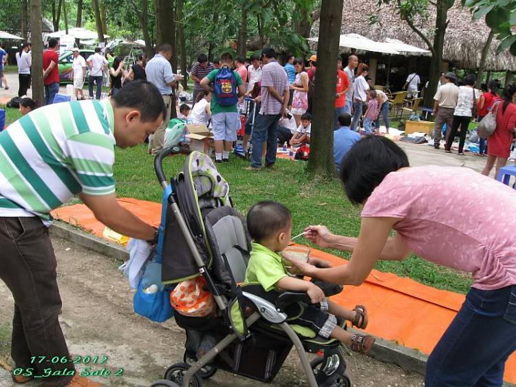 Hình ảnh đi chơi hội chợ Gala Sale OS lần II (17-06-2012) Hình ảnh đi chơi hội chợ Gala Sale OS lần II (17-06-2012)