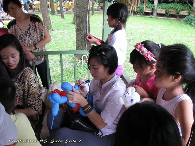 Hình ảnh đi chơi hội chợ Gala Sale OS lần II (17-06-2012) Hình ảnh đi chơi hội chợ Gala Sale OS lần II (17-06-2012)