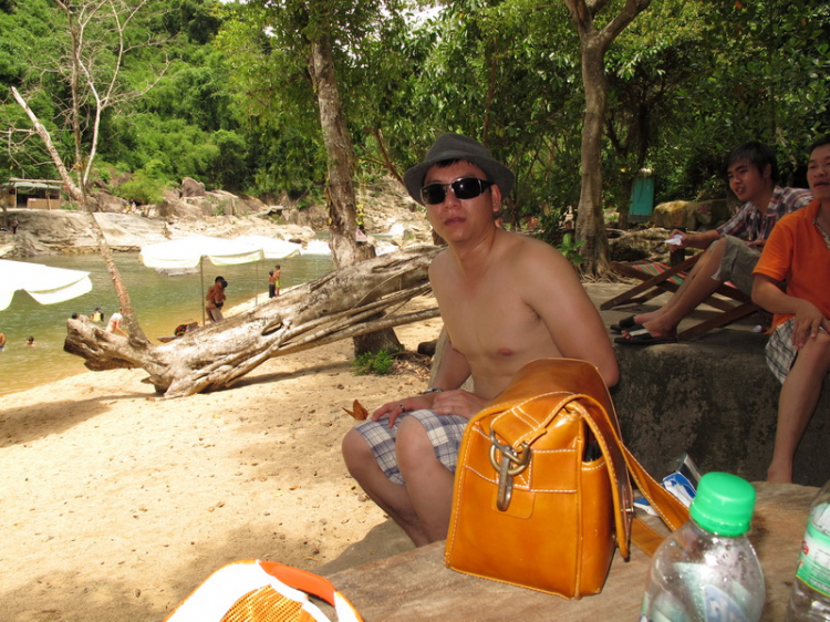 S.O.S - Hành trình về phố biển Nha Trang 21-24/6/12 S.O.S - Hành trình về phố biển Nha Trang 21-24/6/12