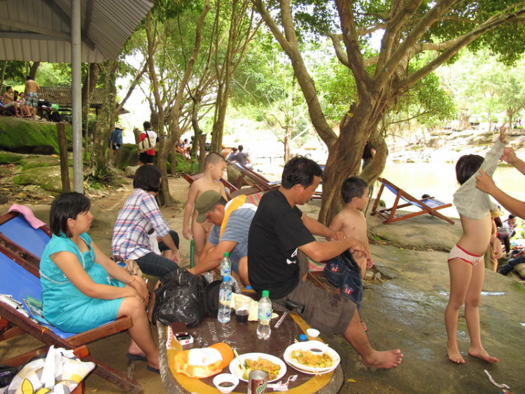 S.O.S - Hành trình về phố biển Nha Trang 21-24/6/12 S.O.S - Hành trình về phố biển Nha Trang 21-24/6/12