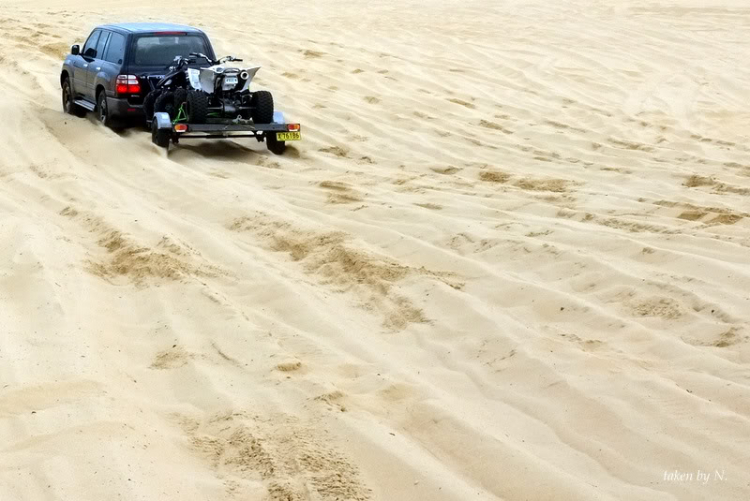 Stockton Beach NSW, một lần offroad theo tinh thần Ngu Ma Li