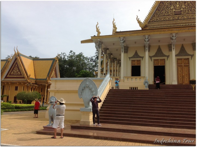 Ảnh tường thuật hành trình Caravan Indochina Tour đầu tiên của MBFC! Ảnh tường thuật hành trình Caravan Indochina Tour đầu tiên của MBFC!