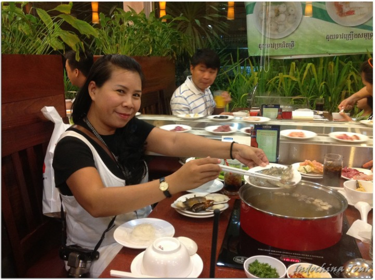 Ảnh tường thuật hành trình Caravan Indochina Tour đầu tiên của MBFC! Ảnh tường thuật hành trình Caravan Indochina Tour đầu tiên của MBFC!