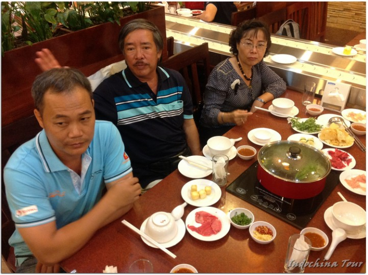 Ảnh tường thuật hành trình Caravan Indochina Tour đầu tiên của MBFC! Ảnh tường thuật hành trình Caravan Indochina Tour đầu tiên của MBFC!