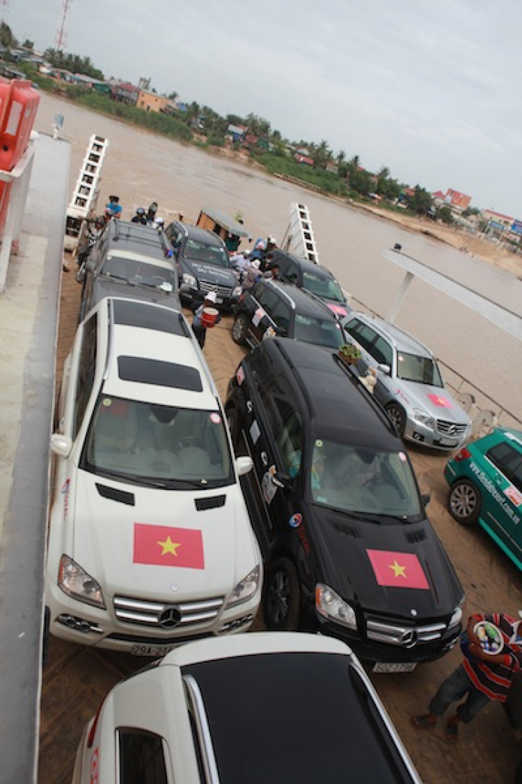 Ảnh tường thuật hành trình Caravan Indochina Tour đầu tiên của MBFC! Ảnh tường thuật hành trình Caravan Indochina Tour đầu tiên của MBFC!