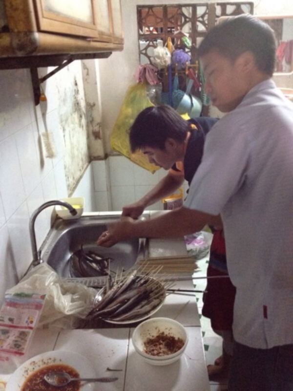 S.O.S - Cafe, off chai nhanh gọn không hẹn trước
