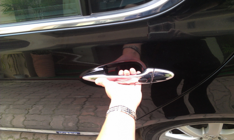 Khám phá thử tính năng chiếc Lexus LS600hL của 1 đại gia BĐS Hà Thành Khám phá thử tính năng chiếc Lexus LS600hL của 1 đại gia BĐS Hà Thành