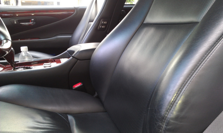 Khám phá thử tính năng chiếc Lexus LS600hL của 1 đại gia BĐS Hà Thành Khám phá thử tính năng chiếc Lexus LS600hL của 1 đại gia BĐS Hà Thành