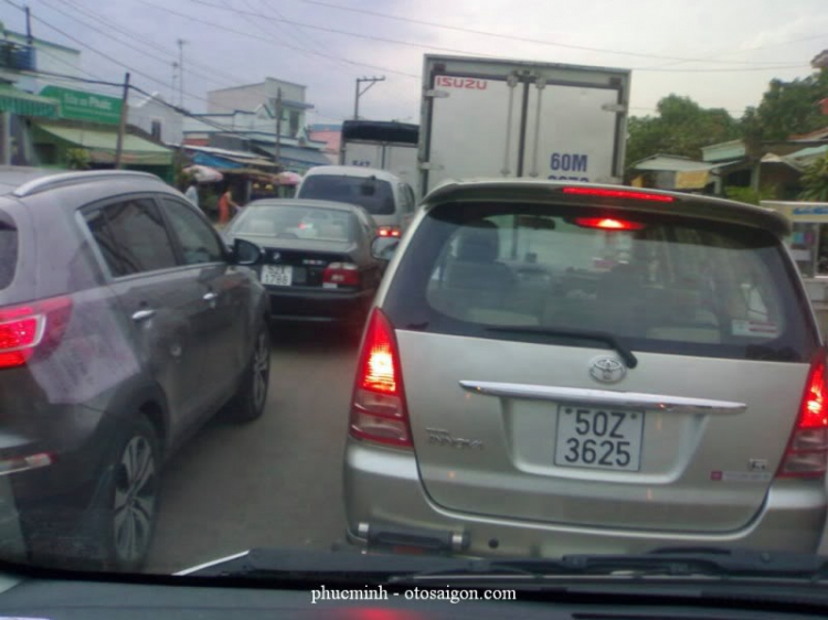 Đường qua phà Cát Lái