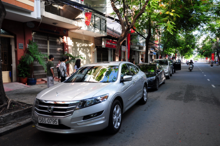 Honda Crosstour EX-L with Navigation