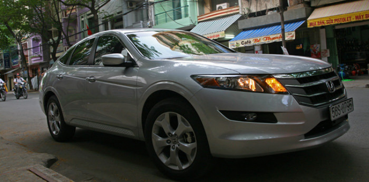 Honda Crosstour EX-L with Navigation