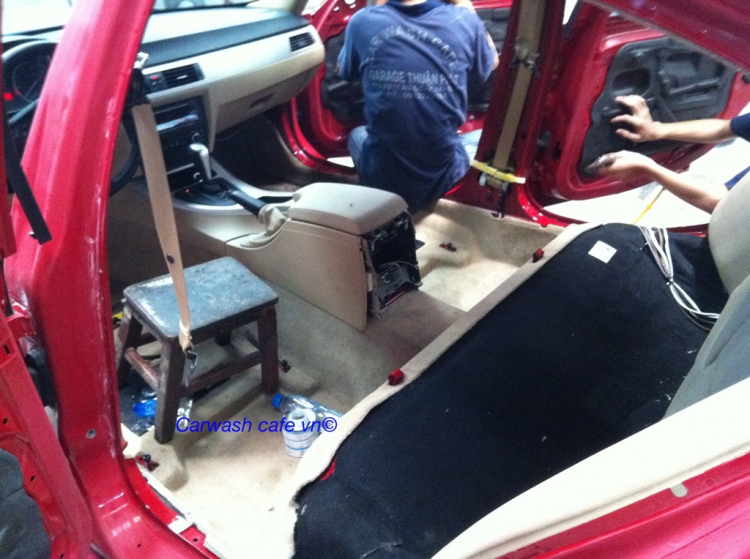 6. E lên màu cho 1 e 320i E90, đi chọp hình nghệ thuật Q7 (trang 38) 6. E lên màu cho 1 e 320i E90, đi chọp hình nghệ thuật Q7 (trang 38)
