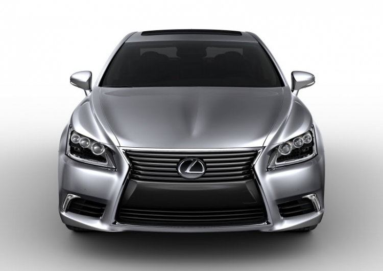 Lexus LS430, LS460/L,  LS600h/L - Im Lặng Là Vàng