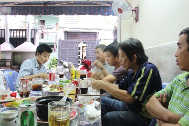 S.O.S - Cafe, off chai nhanh gọn không hẹn trước