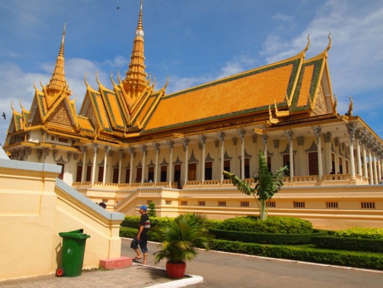 Hình ảnh MAFC tiền trạm và tham quan Cambodia 28-29/07/2012 Hình ảnh MAFC tiền trạm và tham quan Cambodia 28-29/07/2012