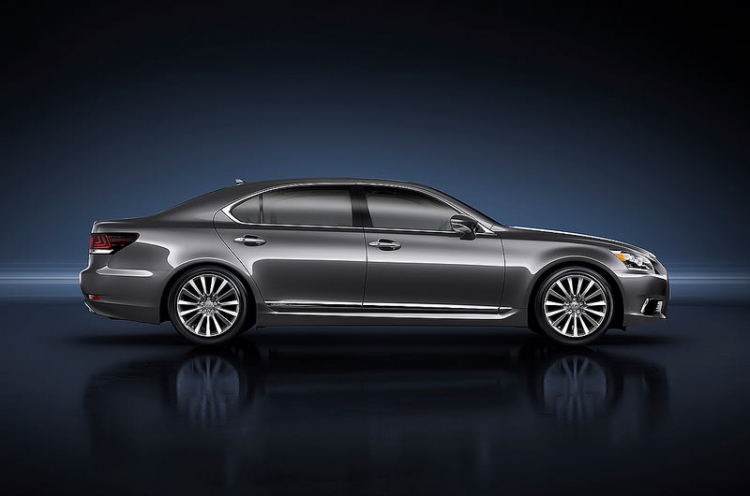 Lexus LS430, LS460/L,  LS600h/L - Im Lặng Là Vàng