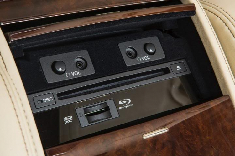 Lexus LS430, LS460/L, LS600h/L - Im Lặng Là Vàng Lexus LS430, LS460/L, LS600h/L - Im Lặng Là Vàng