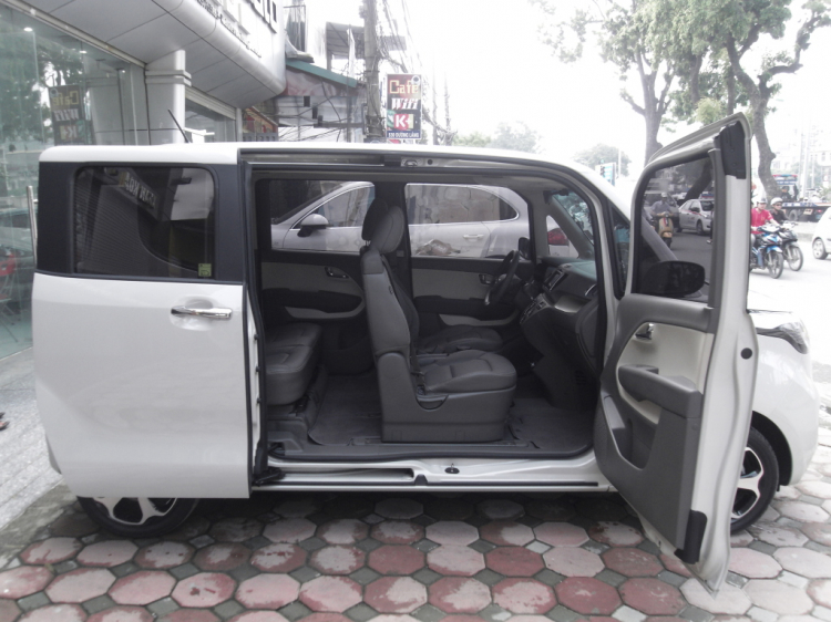 Kia Ray chuẩn bị ra mắt tại TP.HCM Kia Ray chuẩn bị ra mắt tại TP.HCM